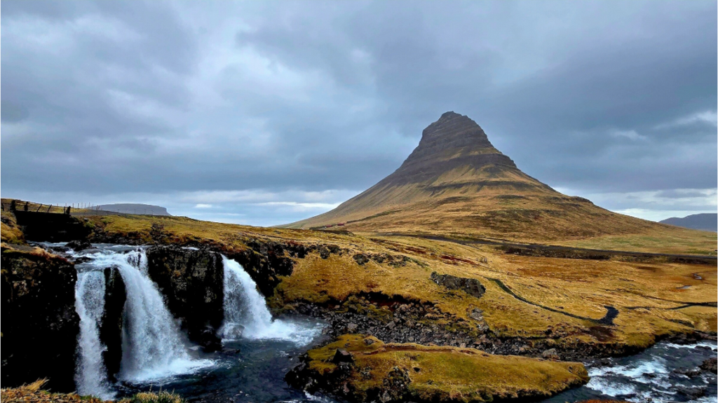 Kirkjufell